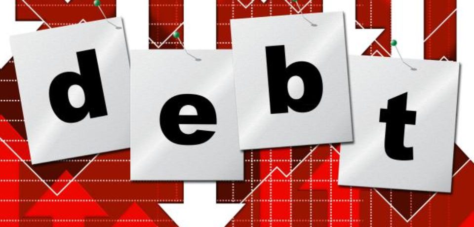 Top Tips to Control Debt